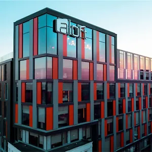 4* Hotel Aloft City